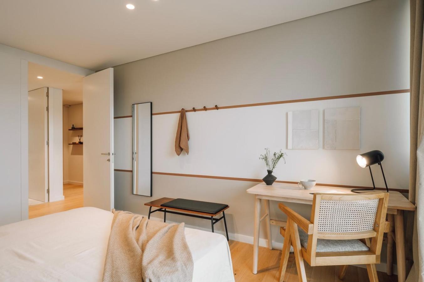 Cascais - 1 Bedroom And Shared Pool In Campolide Apartment Lissabon