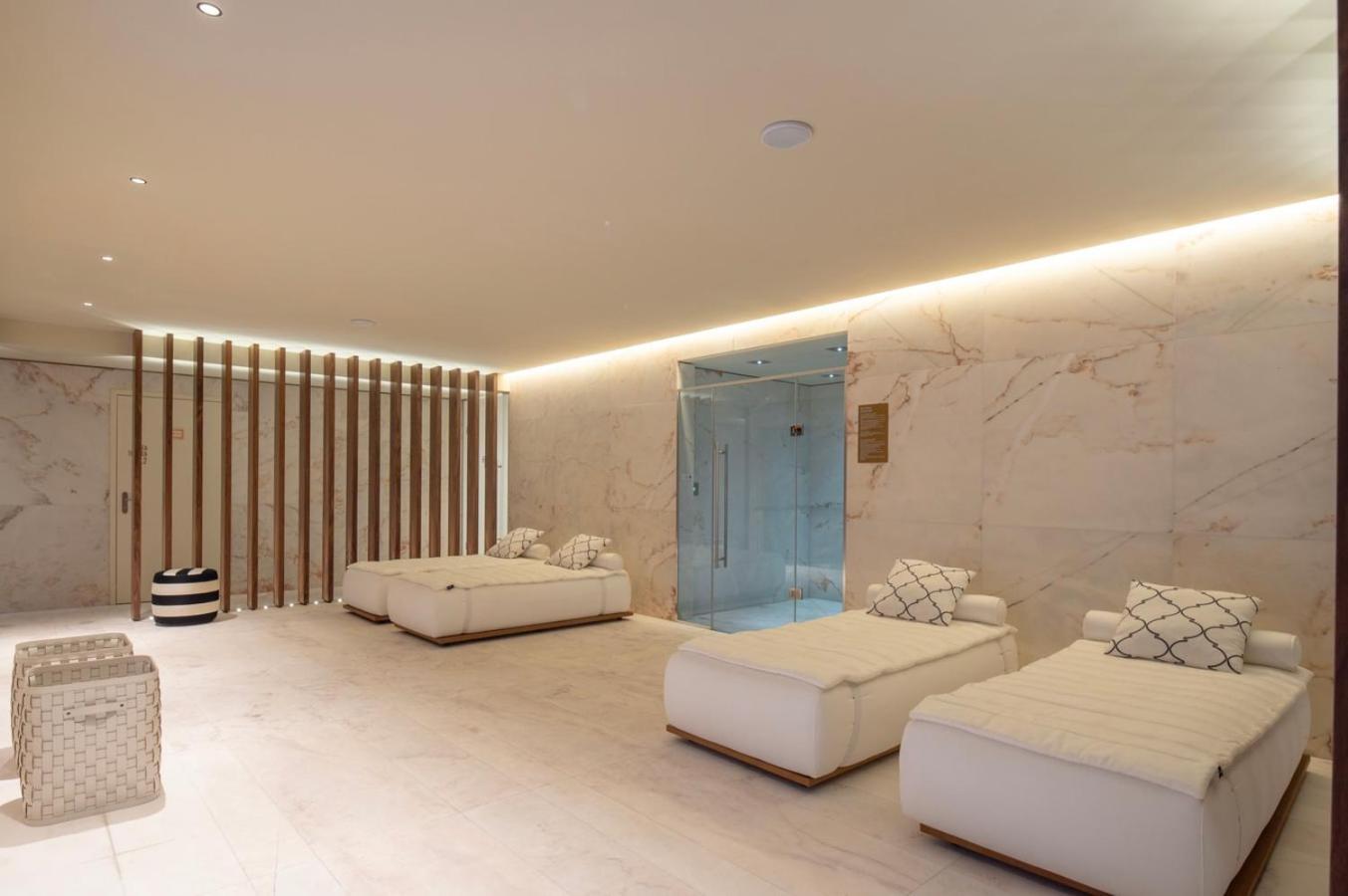 Appartement Cascais - 1 Bedroom And Shared Pool In Campolide *