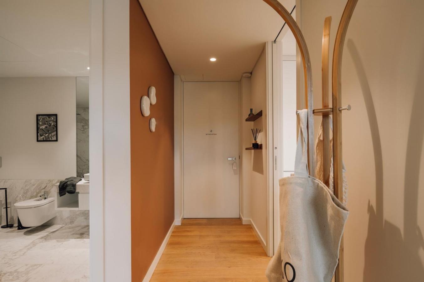 Cascais - 1 Bedroom And Shared Pool In Campolide Lissabon
