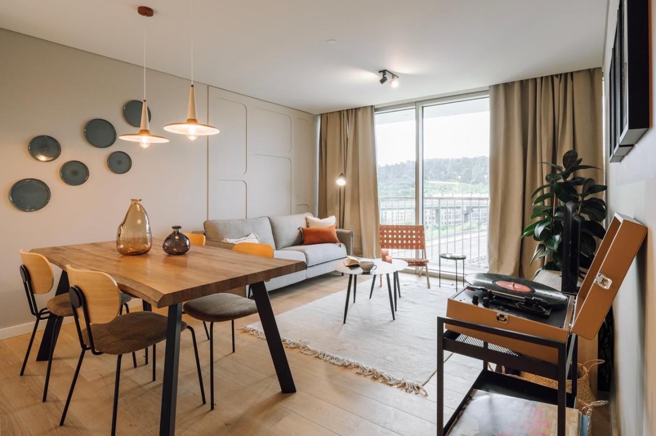 Appartement Cascais - 1 Bedroom And Shared Pool In Campolide